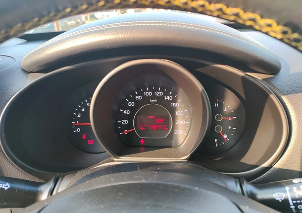 Kia Soul cena 39900 przebieg: 172755, rok produkcji 2016 z Pieszyce małe 352